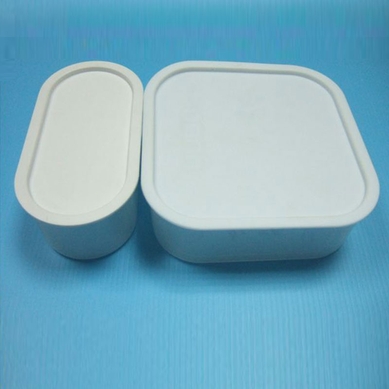 Plastic container mold