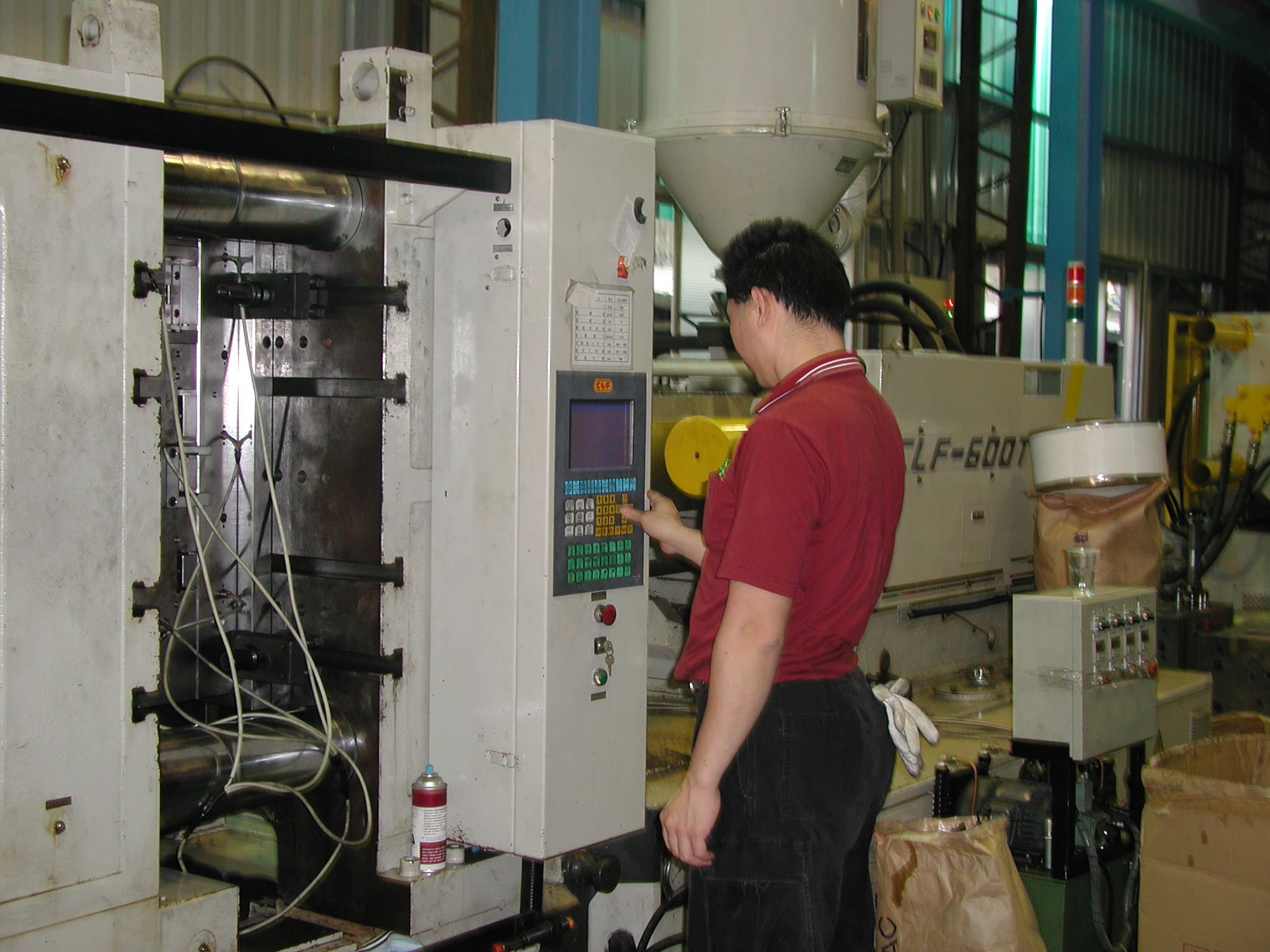 injection mold factory