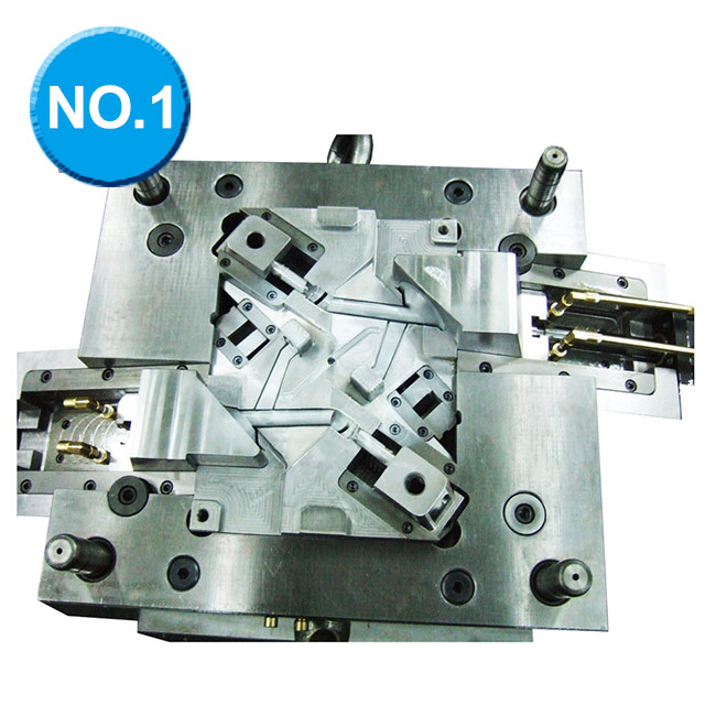 plastic injection tooling