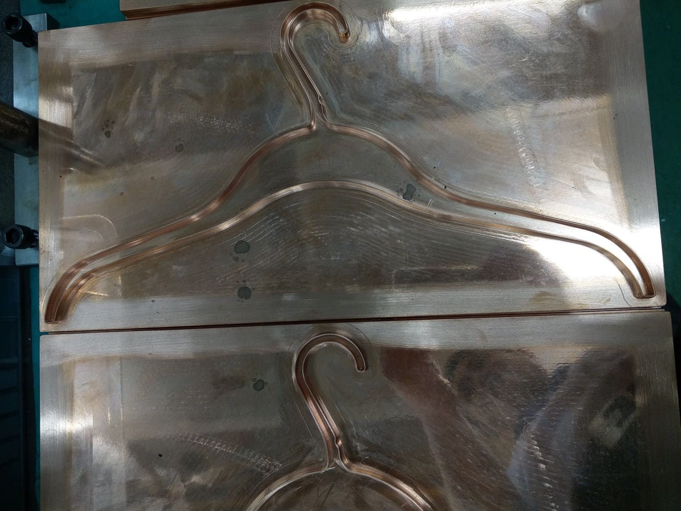 Plastic hanger mold